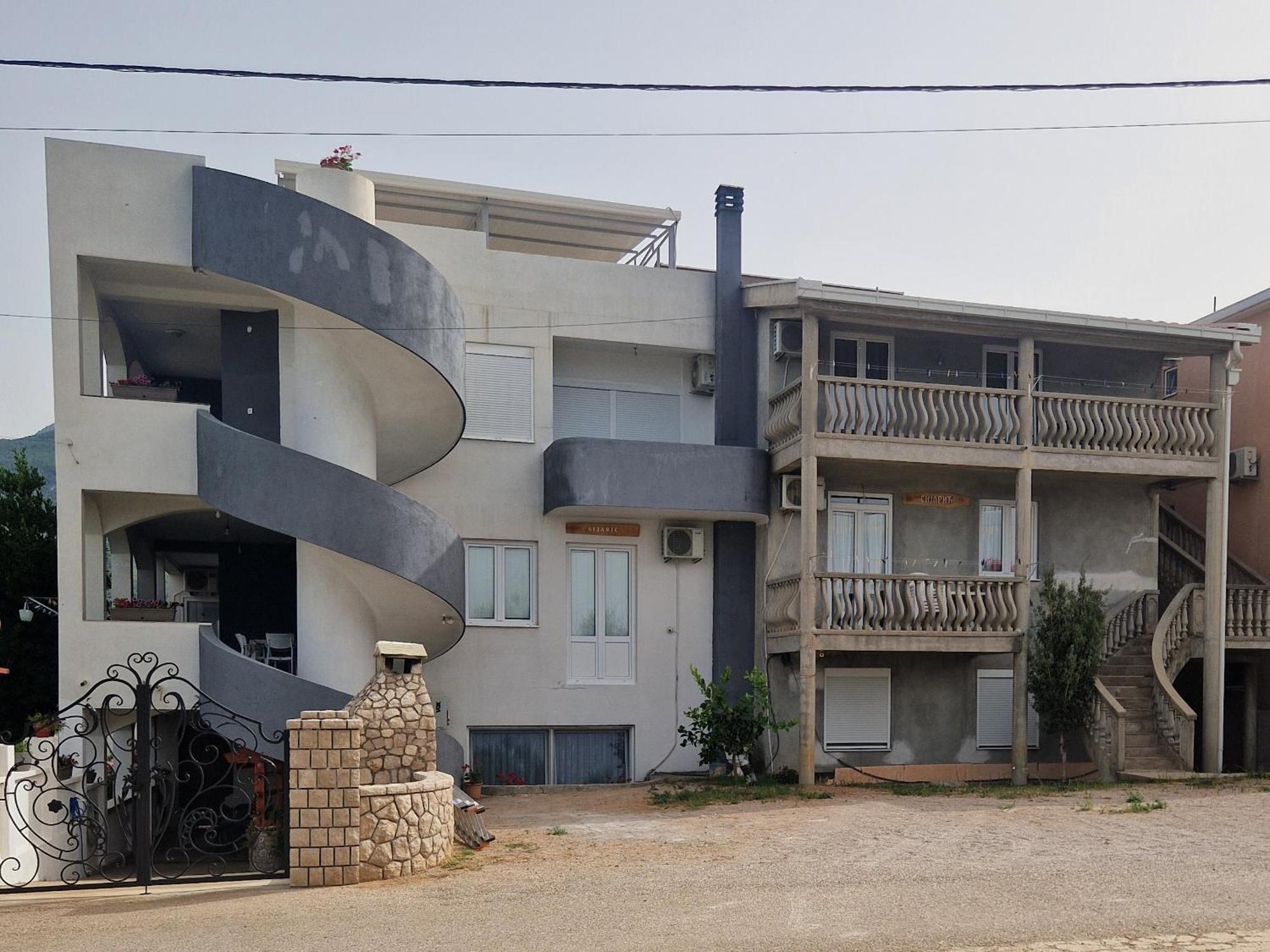 Apartmani Sijaric Dobrá Voda Exterior foto